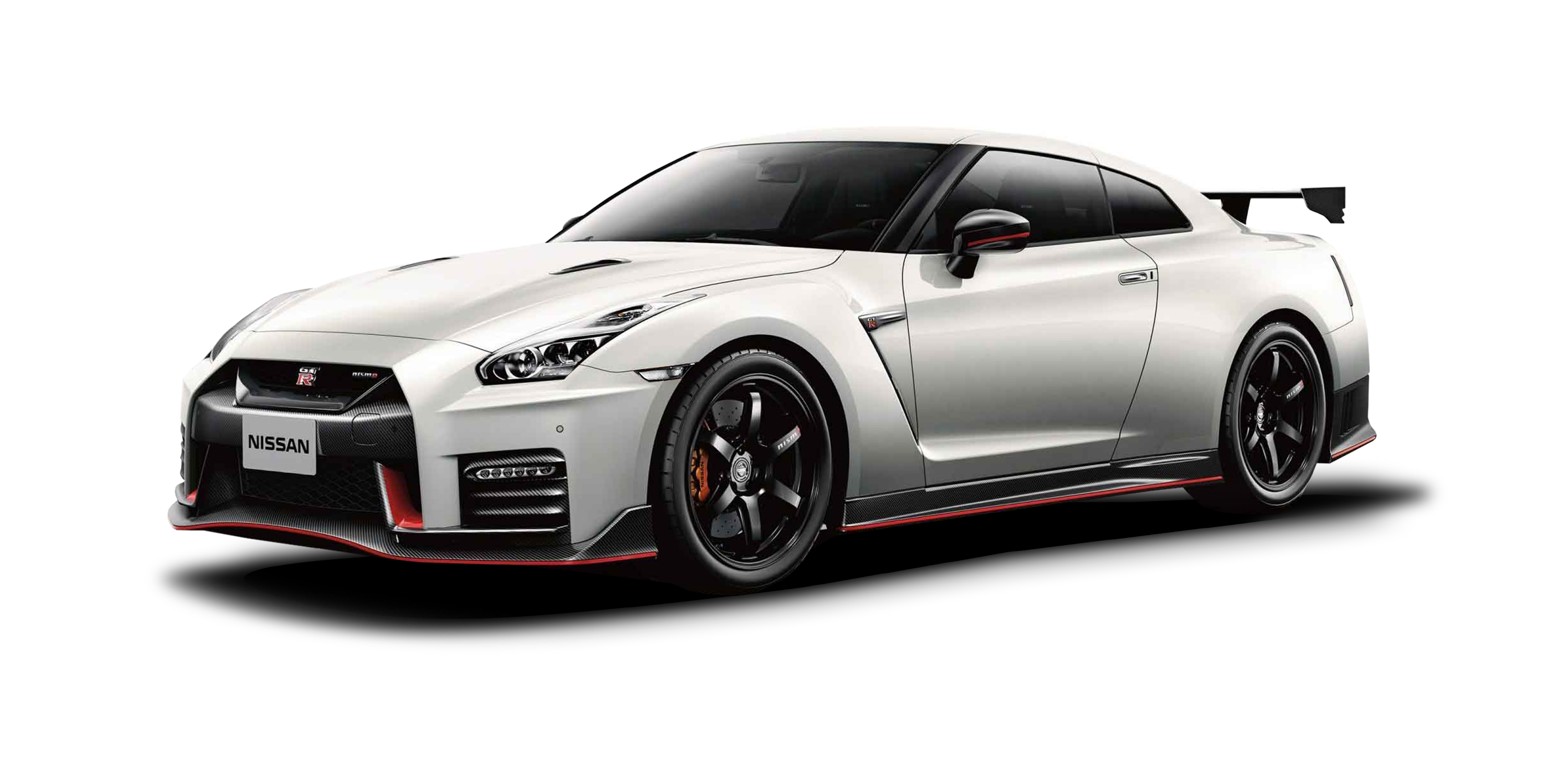 GT-R NISMO priekšējās 3/4 studijā